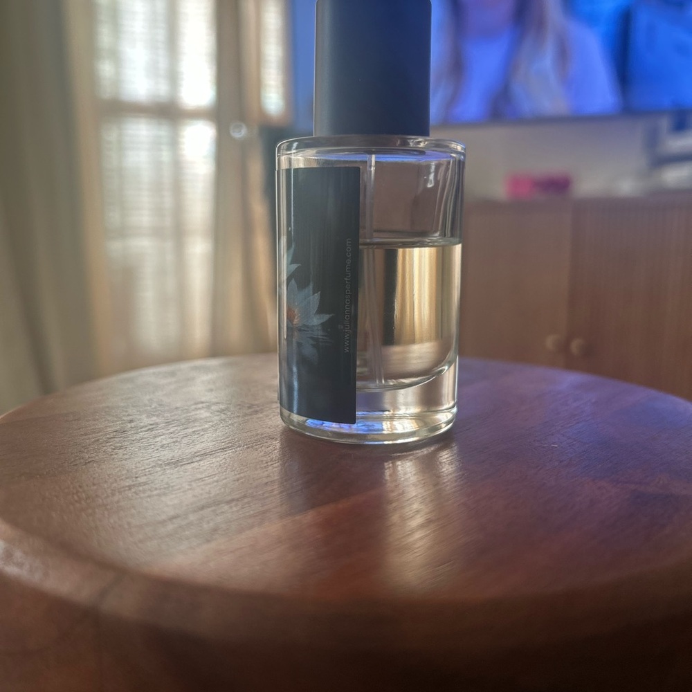 Noelle by Julianna’s Perfumes - Picture 2 of 2